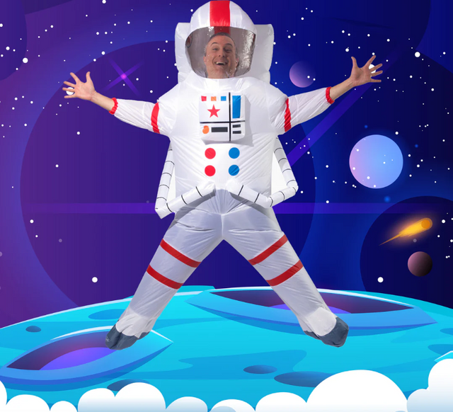 astronaut costume